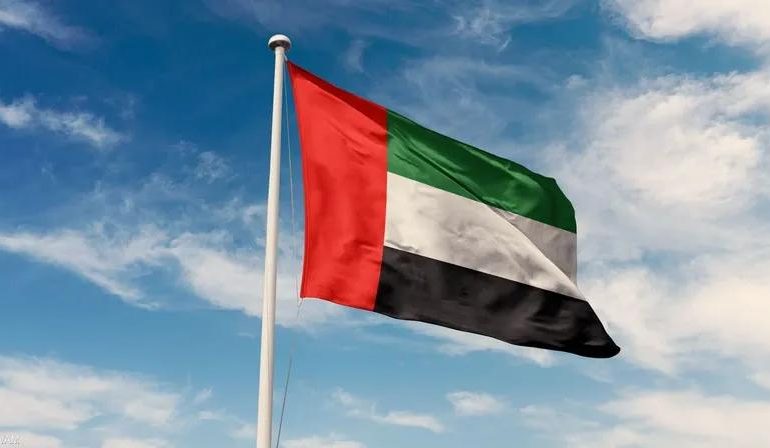 الإمارات تُدين بأشد العبارات الهجمات الإيرانية العدوانية التي استهدفت ناقلتين وطنيتين في مضيق هرمز .