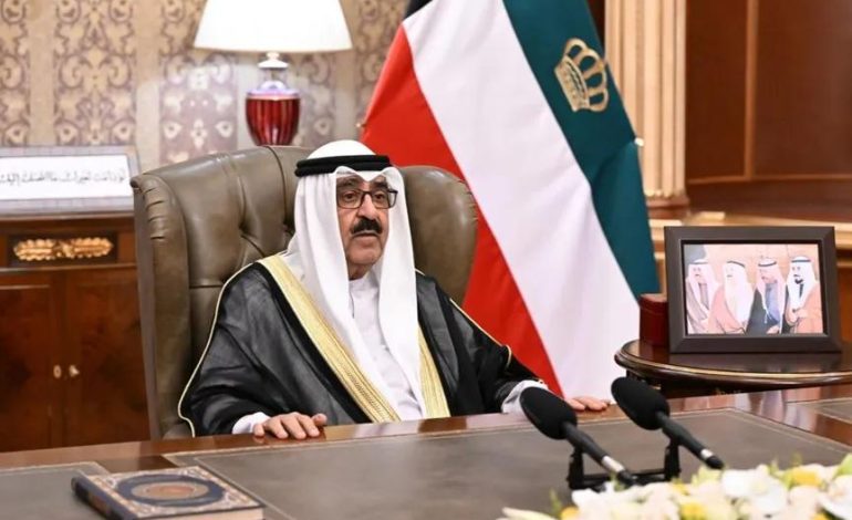 الشيخ مشعل الأحمد … حزم السيادة وهدوء الحكمة .