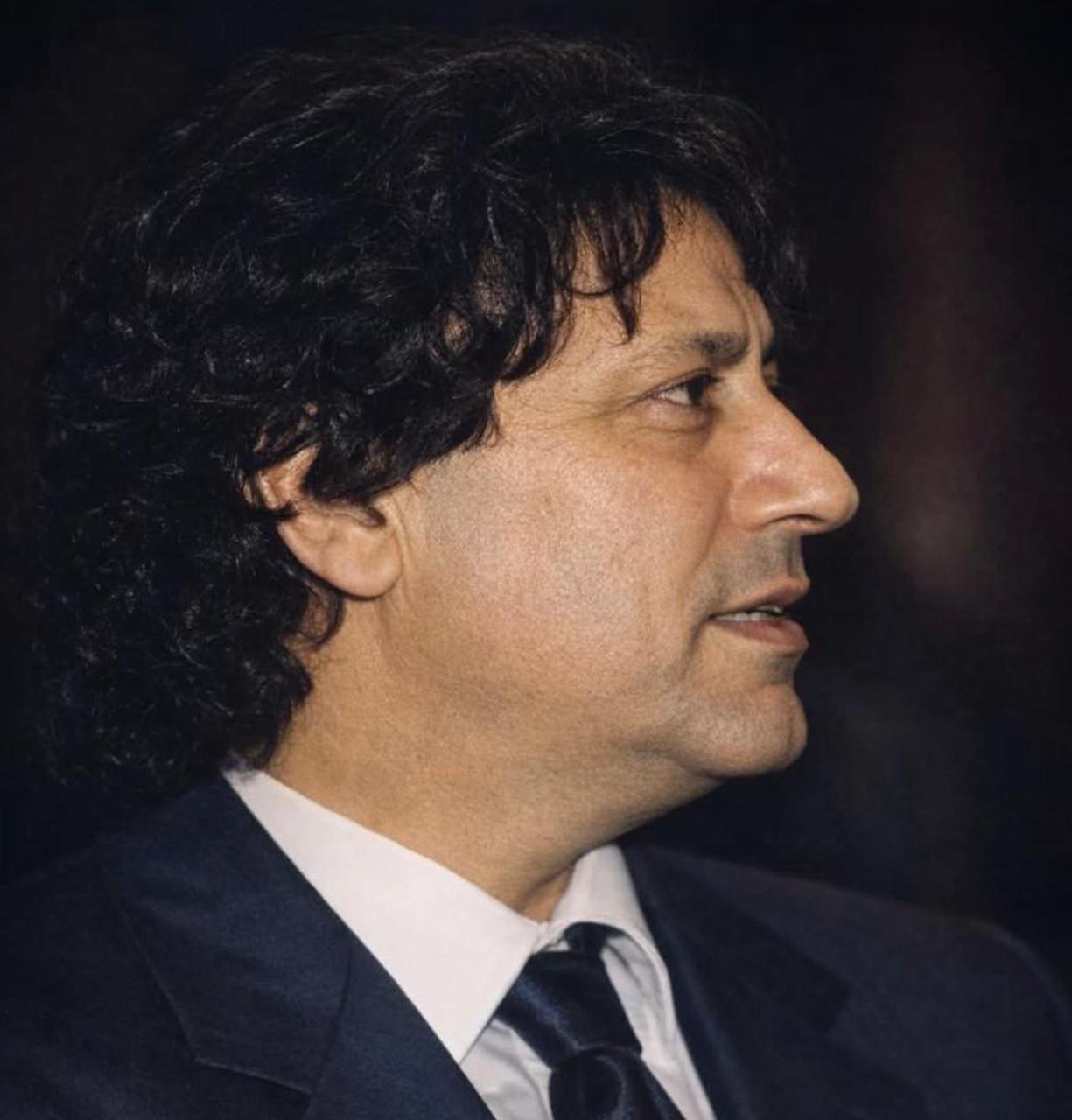 مصر إرادة البناء وصلابة الموقف في مواجهة التحديات .